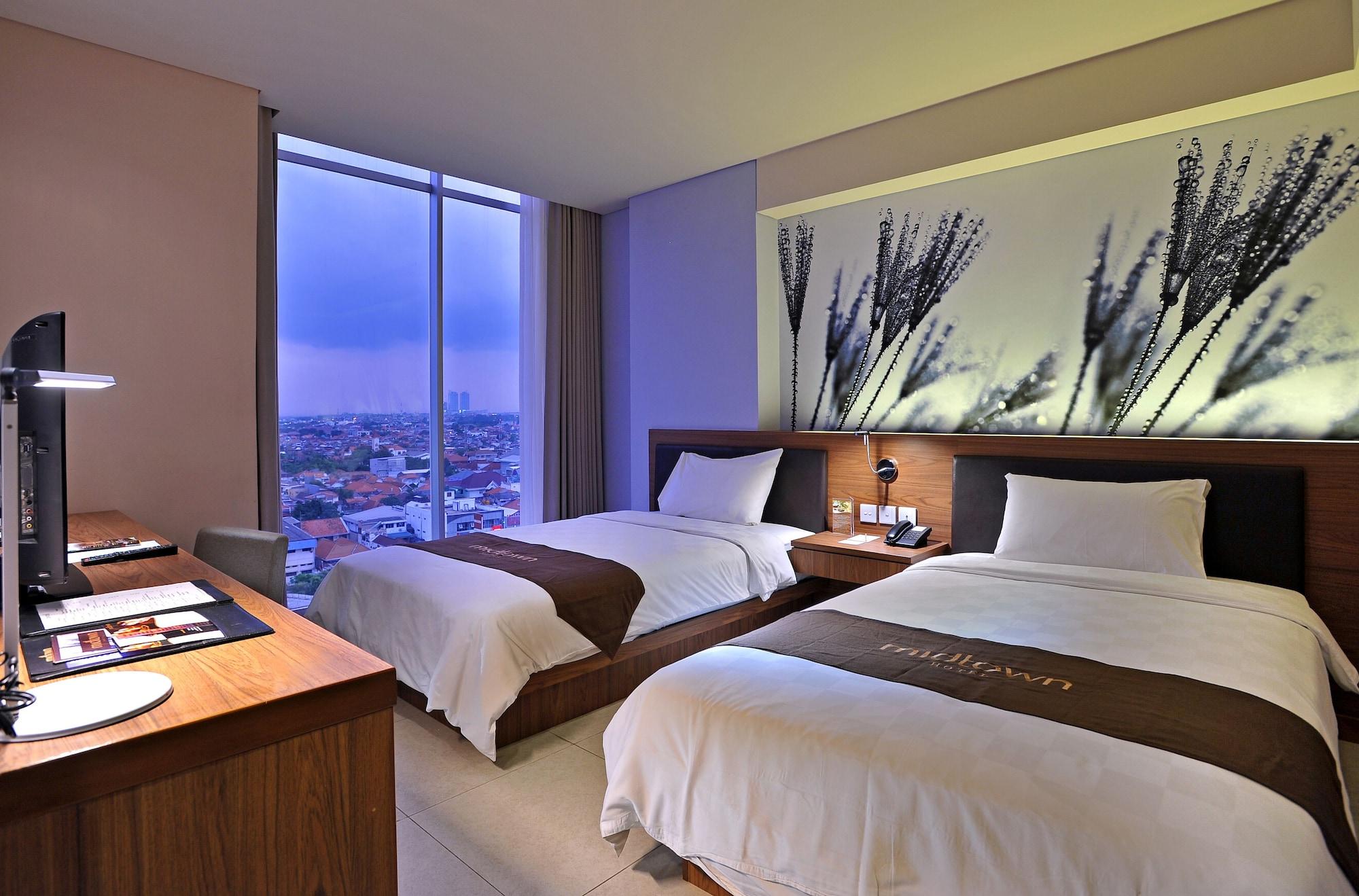 Midtown Hotel Surabaya Exterior foto