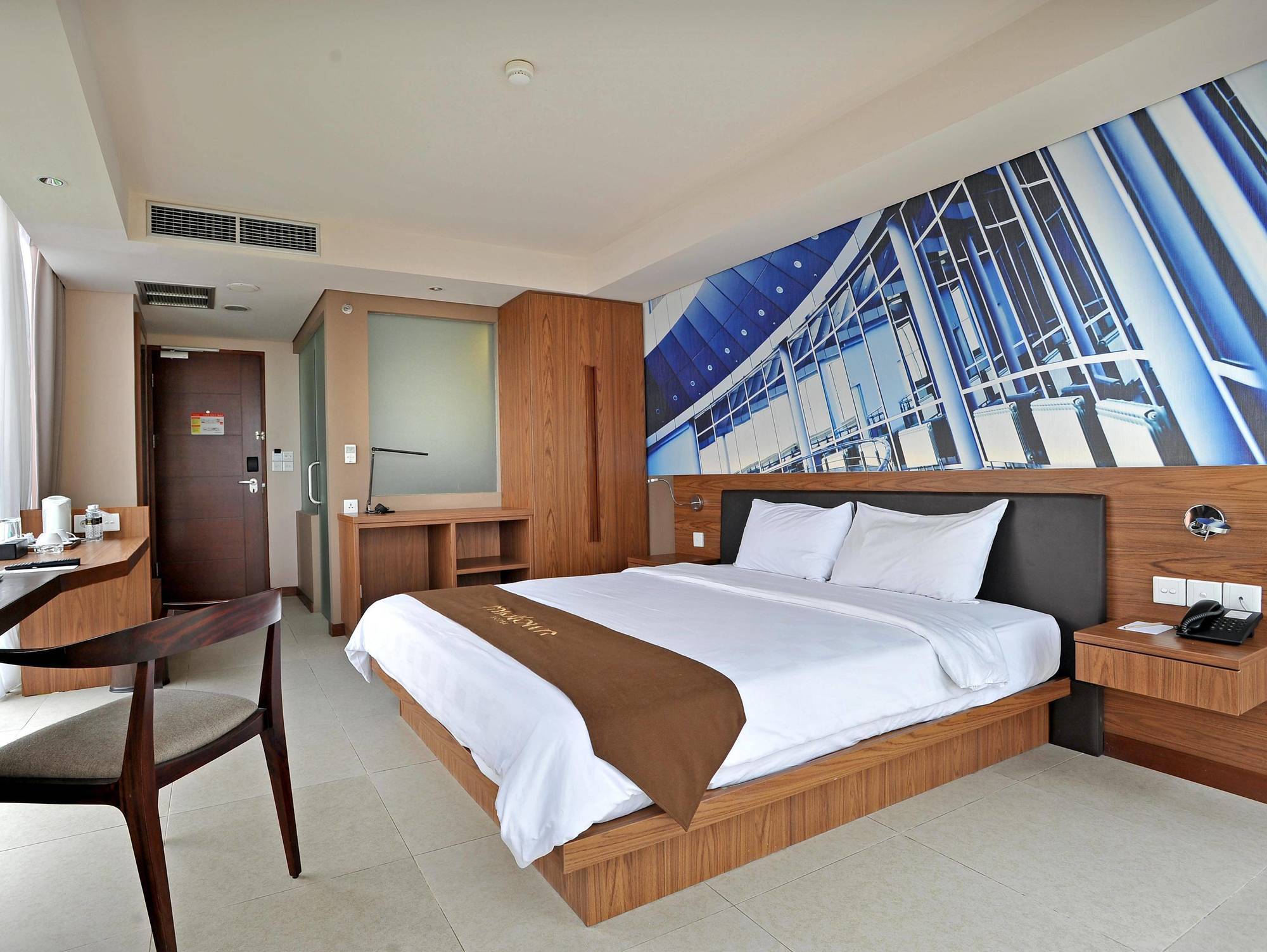 Midtown Hotel Surabaya Exterior foto
